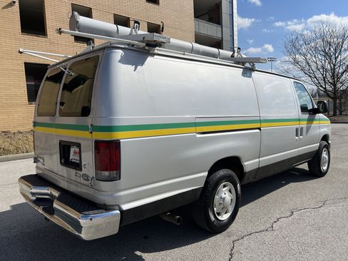 Used 2011 Ford E-250 and Econoline 250 Extended w/ Commercial Cargo Van Pkg image 8