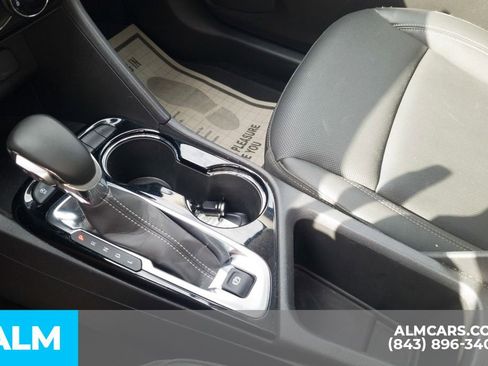 Used 2024 Buick Encore GX Sport Touring image 30