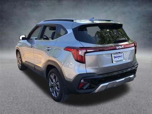 Used 2024 Kia Seltos S AWD/4WD image 10