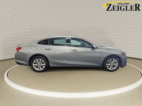 Used 2024 Chevrolet Malibu LT FWD image 4