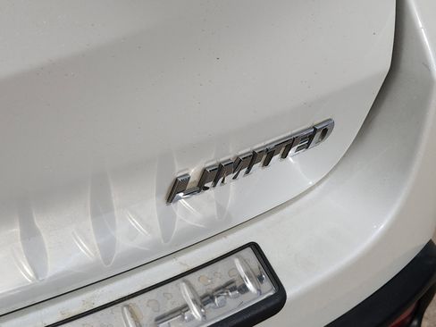 Used 2016 Toyota Highlander Limited image 44