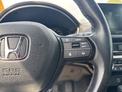 Used 2024 Honda Civic EX-L image 8