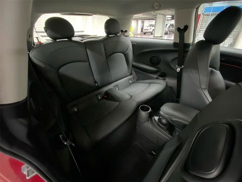 Used 2023 MINI Cooper SE image 28