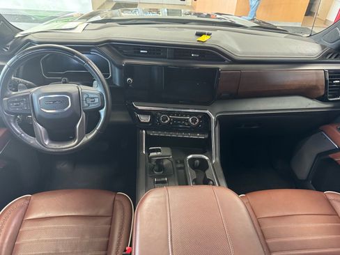 Used 2023 GMC Sierra 1500 Denali Ultimate image 15