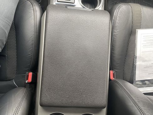 Used 2011 Ford F150 Raptor w/ Raptor Luxury Pkg image 13