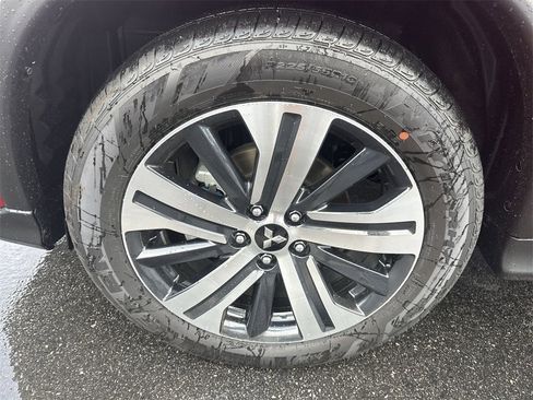 New 2025 Mitsubishi Outlander Sport ES image 8
