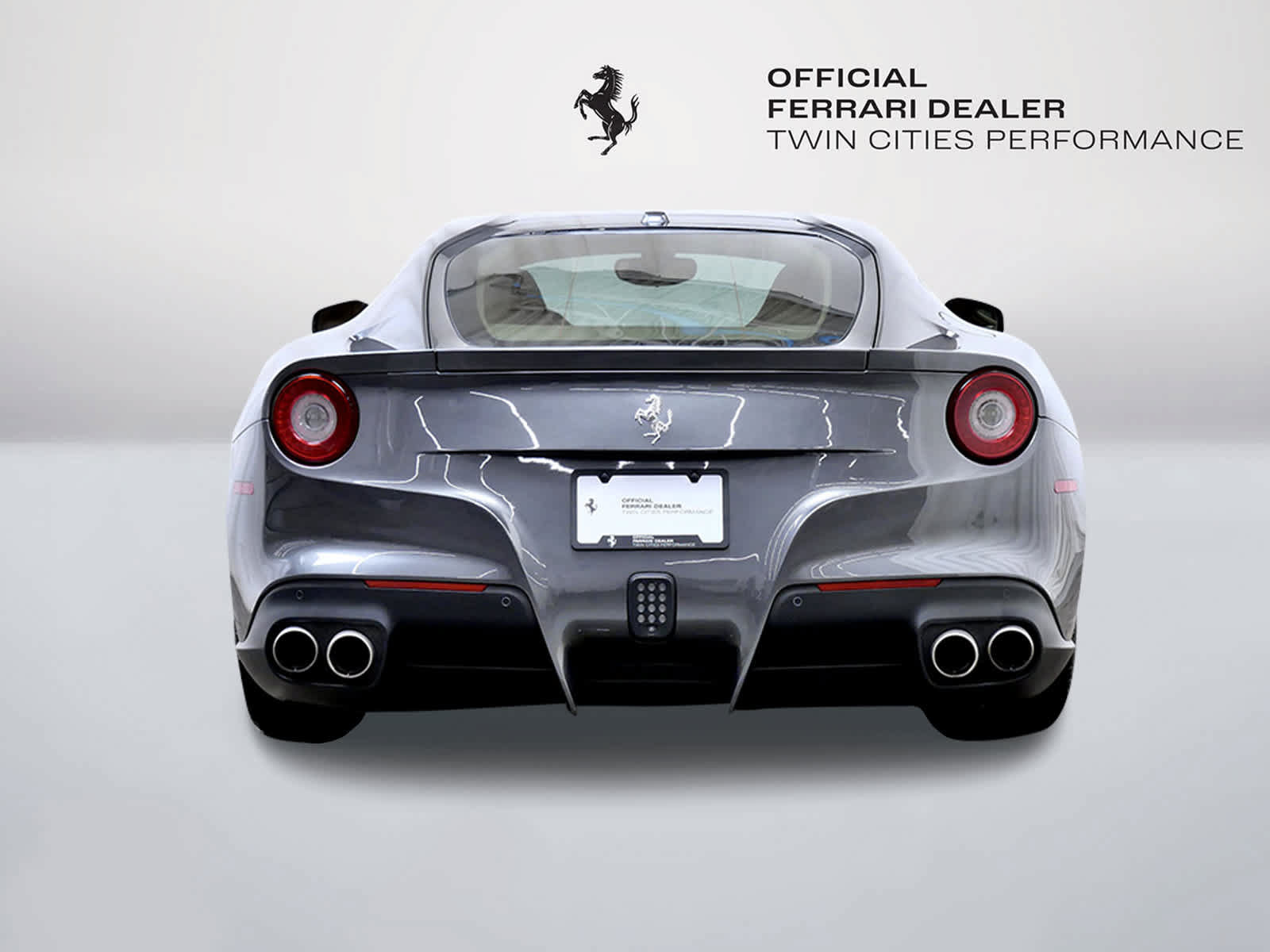 Certified 2015 Ferrari F12 Berlinetta RWD image 4