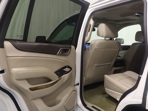 Used 2017 GMC Yukon Denali w/ Open Road Package AWD/4WD image 14