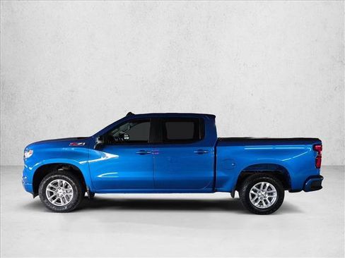 Used 2023 Chevrolet Silverado 1500 RST w/ Z71 Off-Road Package AWD/4WD image 8