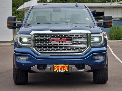 Used 2016 GMC Sierra 1500 Denali w/ Enhanced Driver Alert Package AWD/4WD image 9