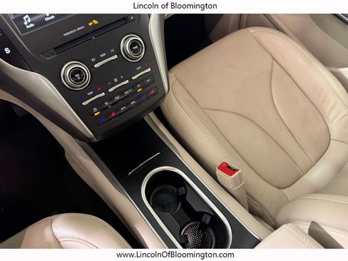 Used 2019 Lincoln MKC Reserve image 32