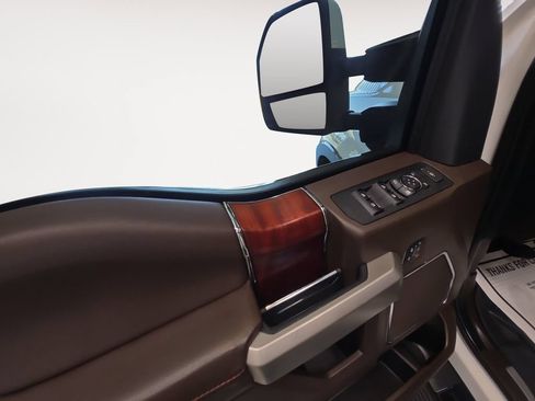 Used 2022 Ford F350 King Ranch w/ King Ranch Ultimate Package AWD/4WD image 10