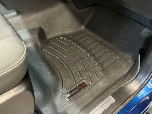 Used 2019 Chevrolet Silverado 1500 LT w/ All Star Edition AWD/4WD image 38