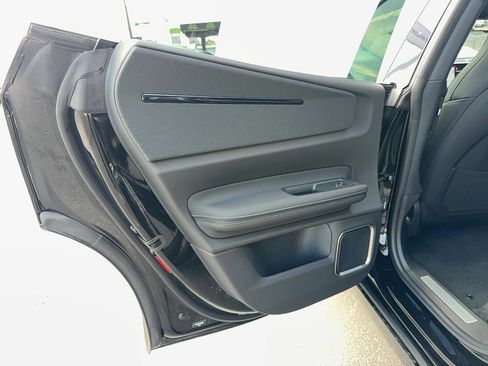 New 2026 Polestar Polestar 4 image 16