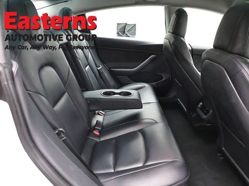 Used 2021 Tesla Model 3 Standard Range Plus RWD image 17