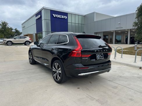 Used 2023 Volvo XC60 B5 Plus image 4