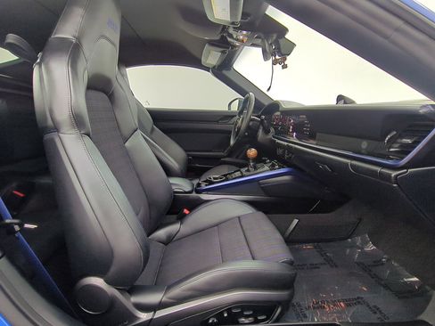 Certified 2026 Porsche 911 Carrera T RWD image 23