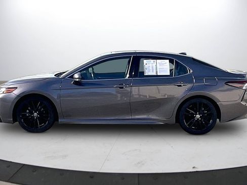 Used 2023 Toyota Camry XSE w/ Cold Weather Package FWD image 6