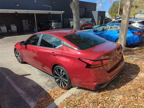 Certified 2020 Nissan Altima 2.5 SR image 3