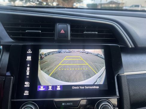 Used 2016 Honda Civic EX image 21