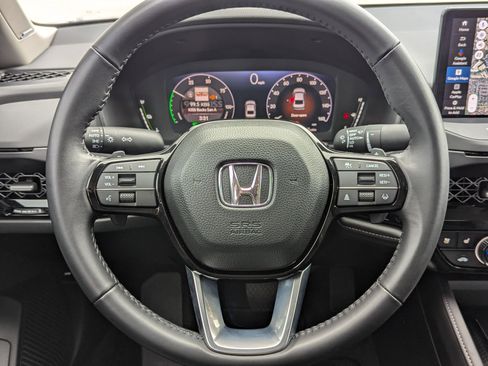 Used 2024 Honda Accord Touring image 20