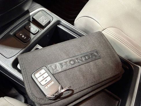 Used 2016 Honda CR-V EX-L image 41
