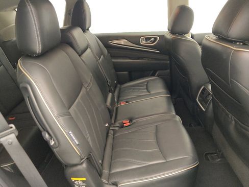 Used 2019 INFINITI QX60 Luxe w/ Essential Package FWD image 19