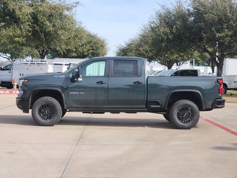 New 2026 Chevrolet Silverado 2500 ZR2 image 13