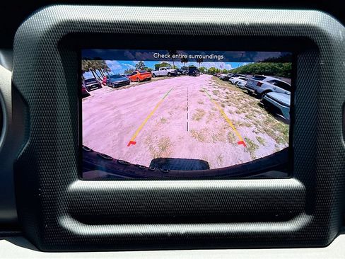 Used 2023 Jeep Wrangler Unlimited AWD/4WD image 14