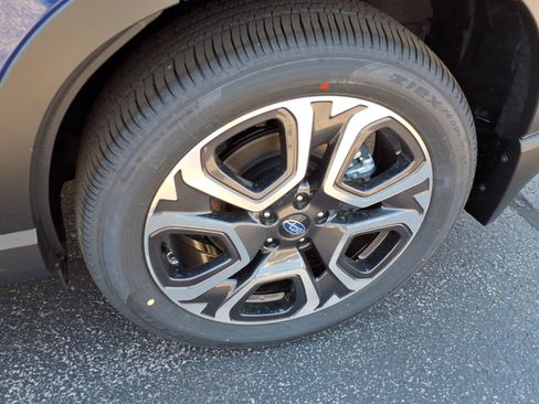 New 2026 Subaru Ascent Limited AWD/4WD image 11