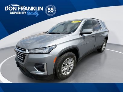 Used 2023 Chevrolet Traverse LT