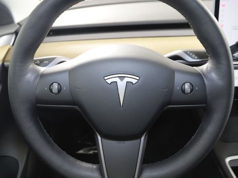Used 2021 Tesla Model 3 Long Range image 34