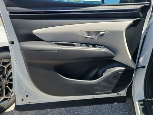 Used 2023 Hyundai Tucson SEL image 17