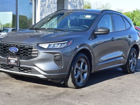 Used 2023 Ford Escape ST-Line AWD/4WD image 14