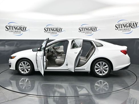 Used 2024 Chevrolet Malibu LT FWD image 37