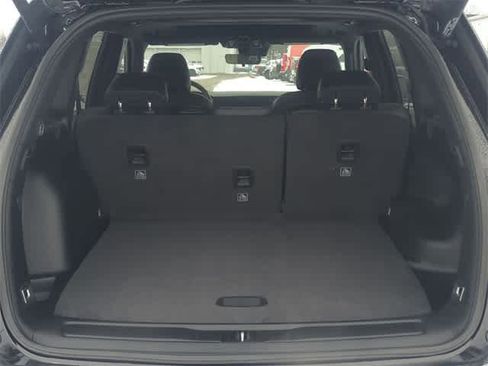 New 2025 Jeep Grand Cherokee Laredo image 35