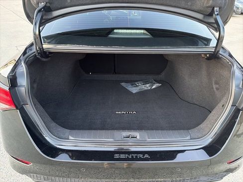 Used 2024 Nissan Sentra S image 12