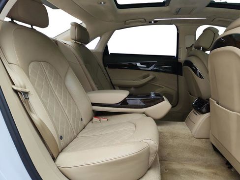 Used 2017 Audi A8 L 4.0T w/ Driver Assistance Package image 39