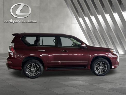 Used 2019 Lexus GX 460 Premium w/ Premium Package AWD/4WD image 4