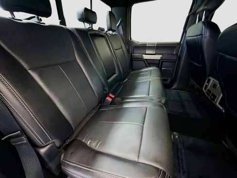 Used 2018 Ford F150 Lariat image 14