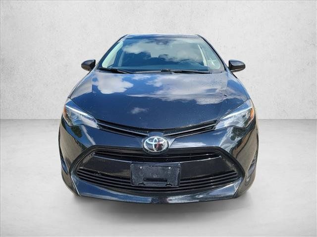 Used 2019 Toyota Corolla LE FWD image 2