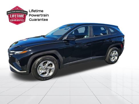 Used 2024 Hyundai Tucson SE FWD image 1