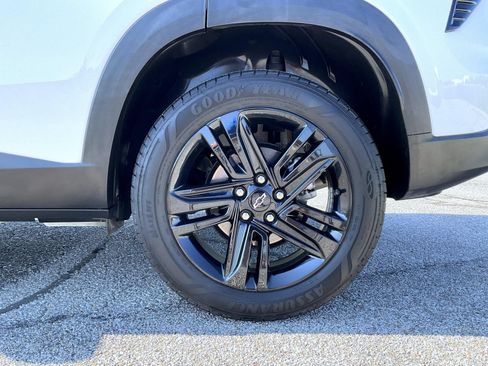 Certified 2024 Chevrolet Trax ACTIV FWD image 22