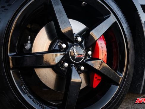 Used 2014 Chevrolet Corvette Stingray Coupe w/ 2LT Preferred Equipment Group image 3