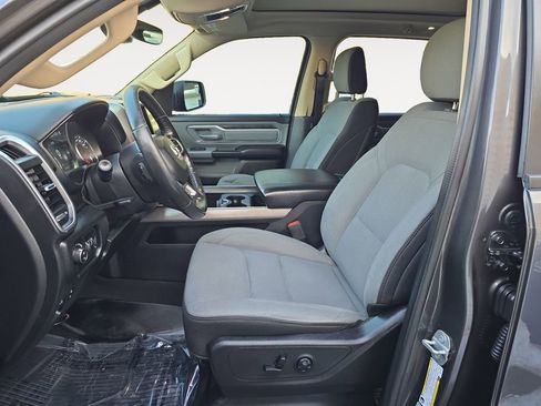 Used 2019 RAM 1500 Big Horn image 9