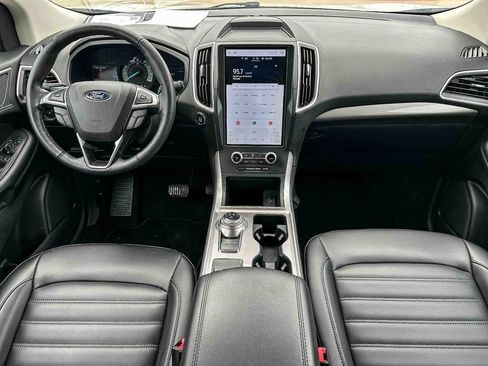 Used 2023 Ford Edge SEL w/ Convenience Package AWD/4WD image 11