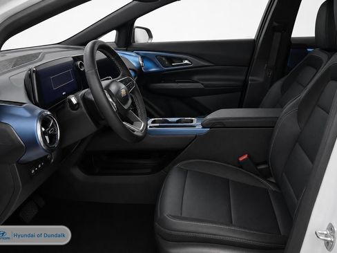 Used 2025 Chevrolet Equinox EV LT w/ Convenience Package FWD image 7