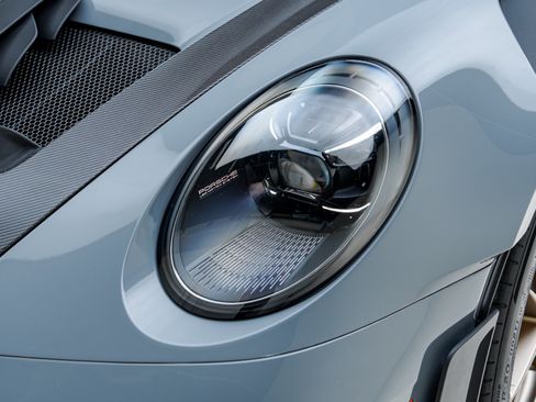 Used 2025 Porsche 911 GT3 RS RWD image 25