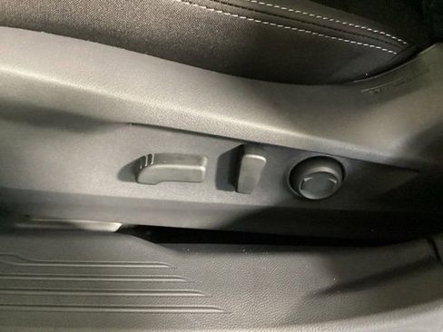 Certified 2025 Subaru Outback Premium w/ Popular Package #1A image 13