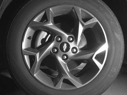 Used 2025 Chevrolet Trax LT image 12